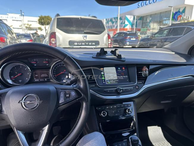 Opel Astra Diesel Manuelle 2018 à Tanger