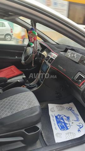 Voiture à vendre marque Peugeot - 2