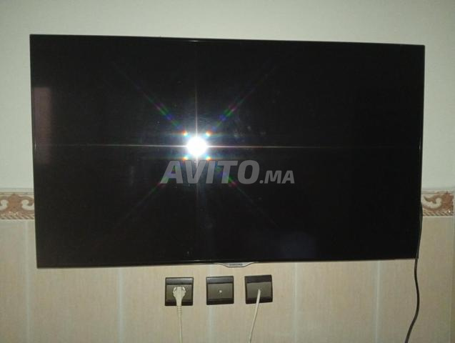 Téléviseur Samsung importé d'Europe 42 pouces - 2