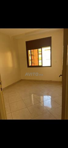 شقة بواجهتين في الرباط، حي النهضة 1 - 2