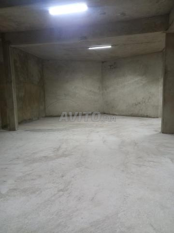 مستودع في موقع جيد وآمن