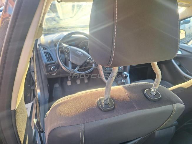 vente voiture Ford focus 