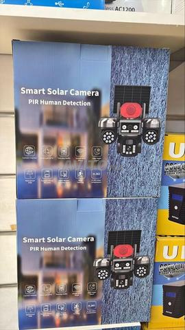 كاميرا 4G شمسية 25 ميجابكسل - كشاف LED 600 واط