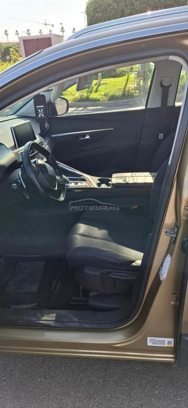 Peugeot 3008 Diesel BVA 106 000 km Fin 2018 à Casa
