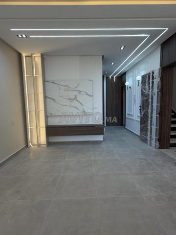 شقة للبيع بمساحة 80 متر مربع في مرتيل - 2