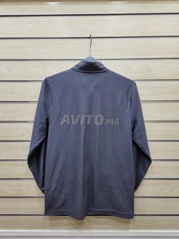 فوقاني أندر آرمور أصلي مقاس M - 2