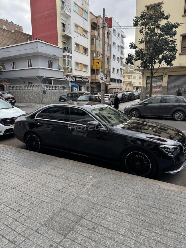 MERCEDES BENZ CLASS E 220d