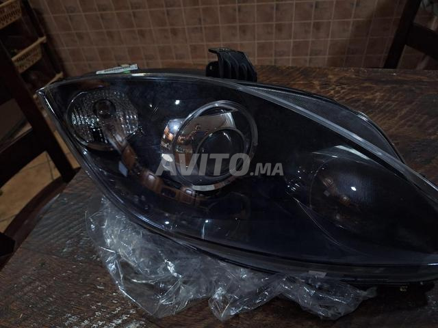 فوانيس سيات ليون 2008-2012 زينون - 2