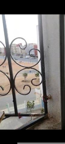 Appartement à vendre, ensoleillé, très bon emplacement - 2