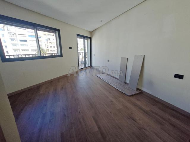 Studio à vendre à Palmier-sup vendable 56m²-3étage