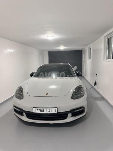 Porsche Panamera 4 e-Hybrid