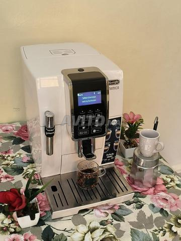Machine à café automatique DeLonghi