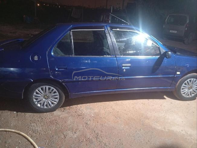 Peugeot- 206 très bon état 