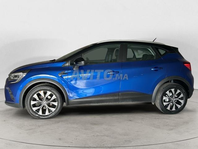 RENAULT. Captur - 2