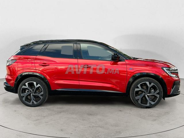 RENAULT. AUSTRAL