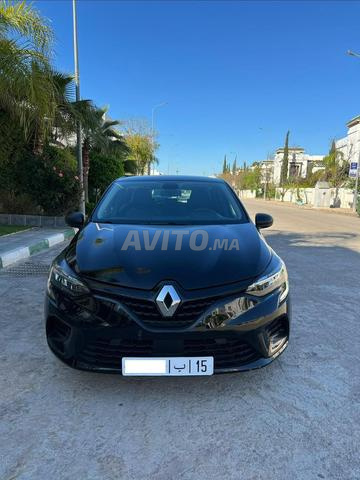 Renault Clio 5 Diesel Manuelle 2023 à Fès - 2