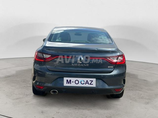 رينو. ميجان - 2