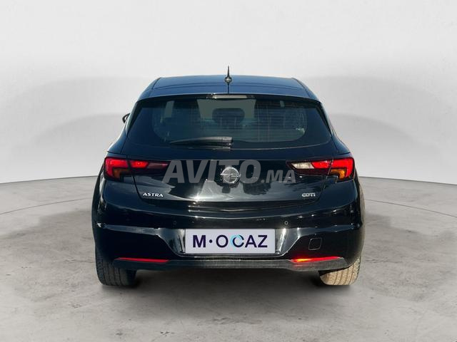 OPEL. Astra