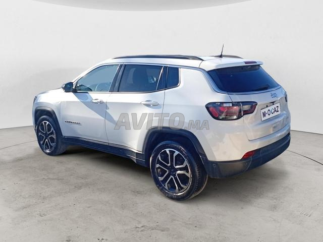 JEEP. Compass