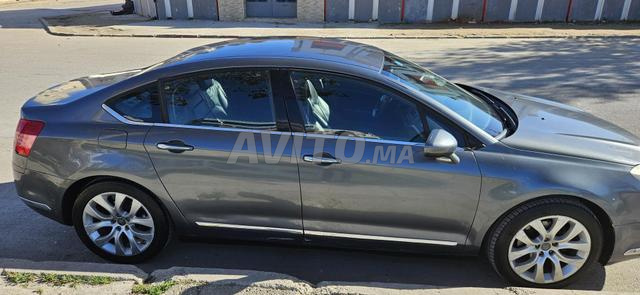 Citroën C5 Diesel Automatique 2010 à Tanger - 2