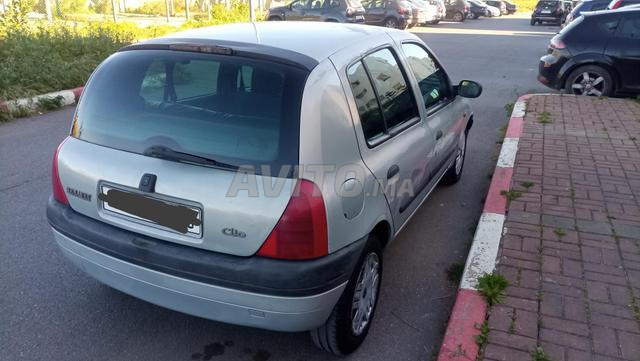 Renault Clio diesel 7 chevaux