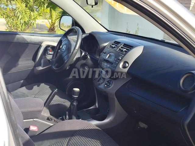 Toyota RAV4 modèle 2006 dédouane 2015 kayhal 8 - 2