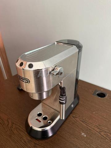 Machine à café Delonghi EC685.M