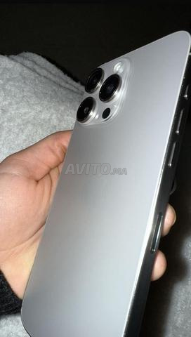 iPhone 15 Pro Max 256 Go - 2