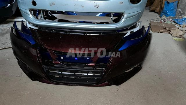 مصدمات السيارات