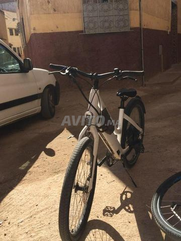 دراجة كهربائية 🇨🇭