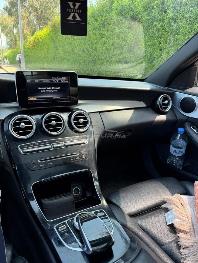 Mercedes-Benz 220 Diesel Automatique 2017 à Rabat