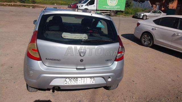 Vente voiture d'occasion - 2