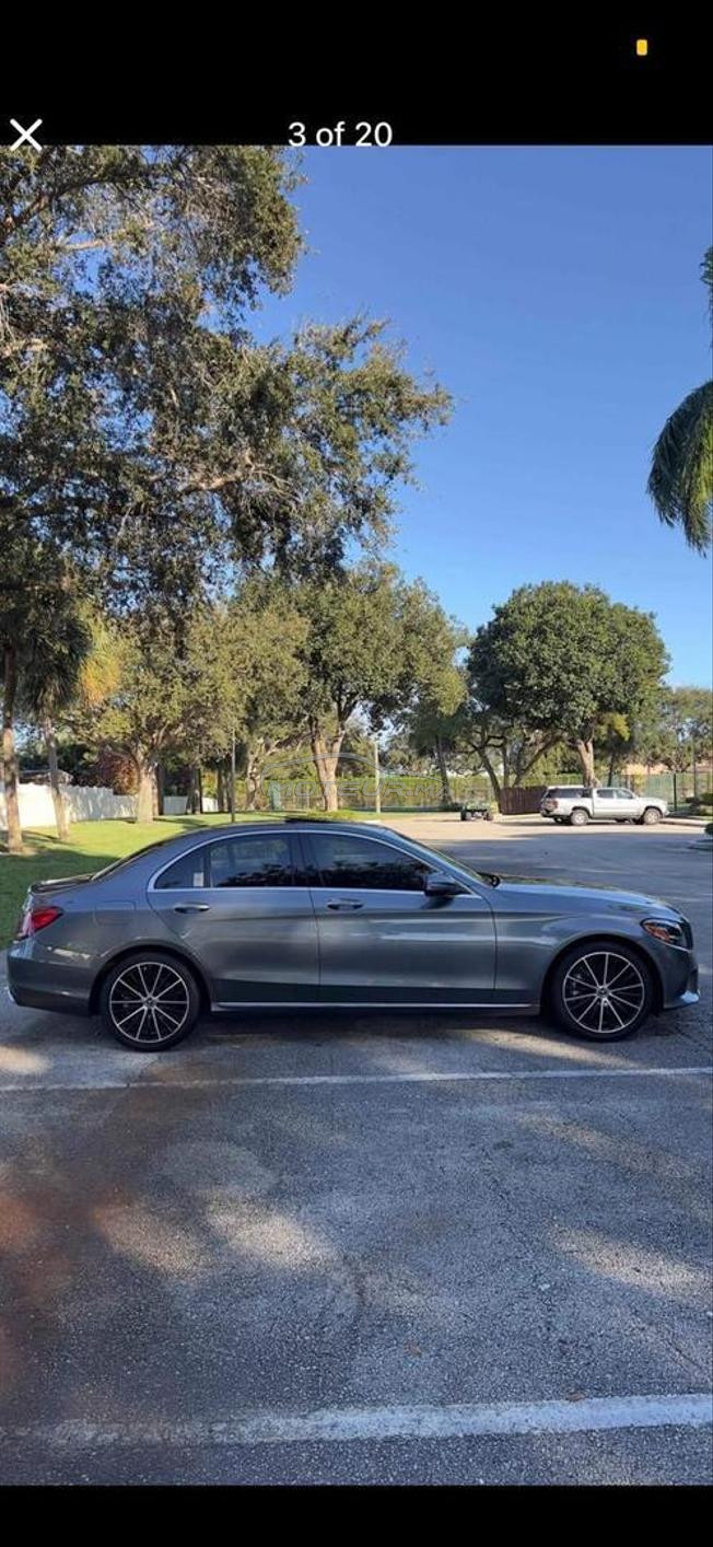 Mercedes-Benz 300 Essence Automatique 2021