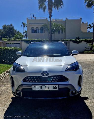 Toyota Yaris cross excellent état