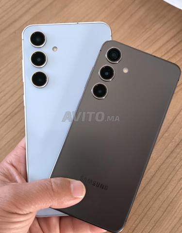 Galaxy S24 5G & S24 Fe 5G très Neuf - 2