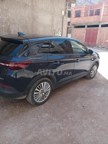 Opel GrandlandX Turbo à vendre bon état