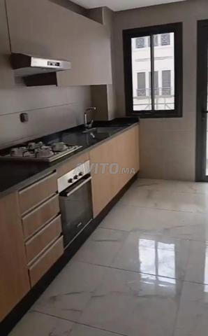 شقة جديدة للإيجار