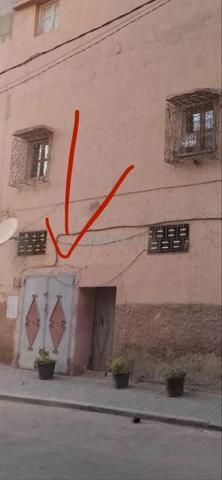 مرآب للبيع - 2