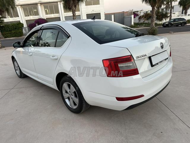 Skoda Octavia diesel 8 cv automatique