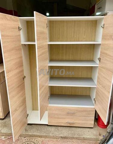 خزانة ملابس بـ 3 أبواب، توصيل لجميع المدن - 2