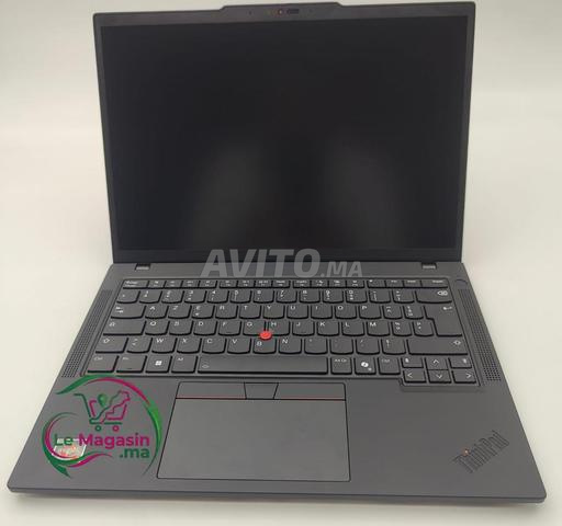 Lenovo T14 Gen 5 Ryzen 7 pro 8840U 32Go 512 AZERTY