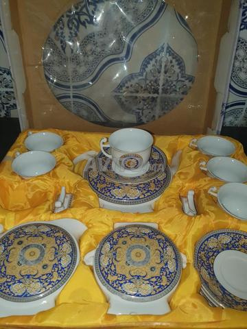 Service à café neuf - 2