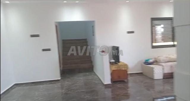 Ferme moderne titre foncier