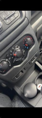 داسيا دوكر ديزل يدوية 2021 في تطوان