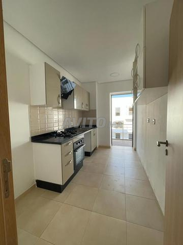 شقة 3 غرف فارغة للكراء في فيكتوريا - 2