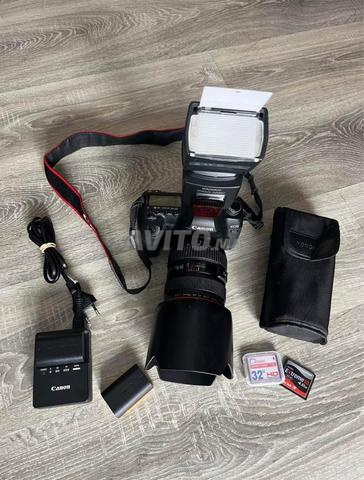 كانون 5D مارك 2 مع عدسة كانون 24 70 مم