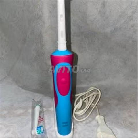 Brosse à dents rechargeable ORAL-B brosse électrique - 2