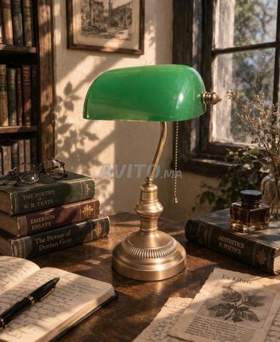 مصباح المصرفي - مصباح طاولة ومكتب