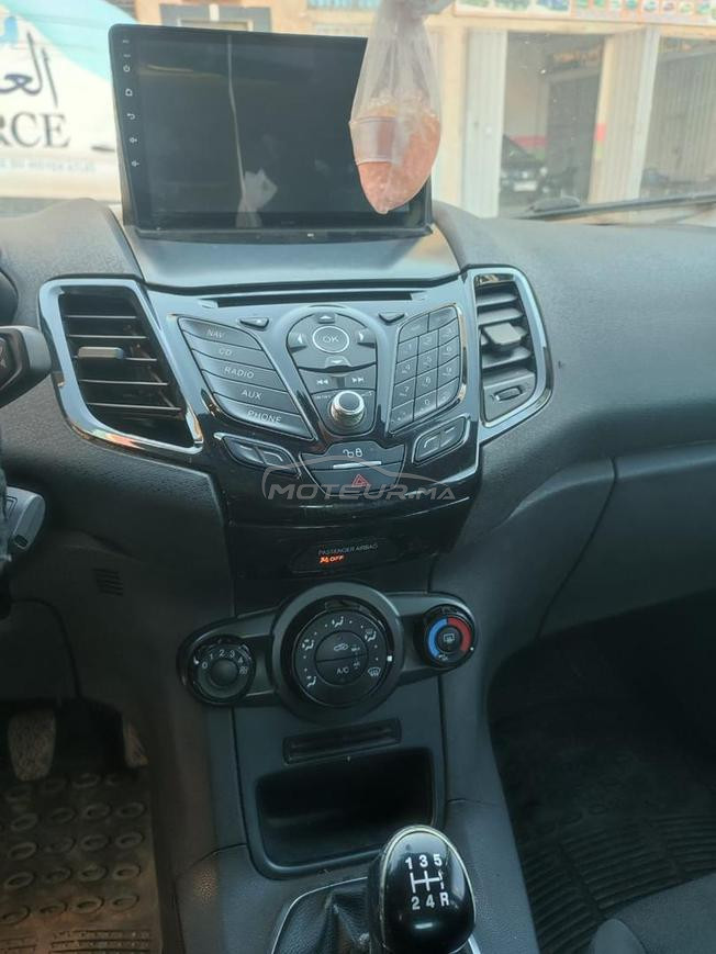 Ford fiesta 1016