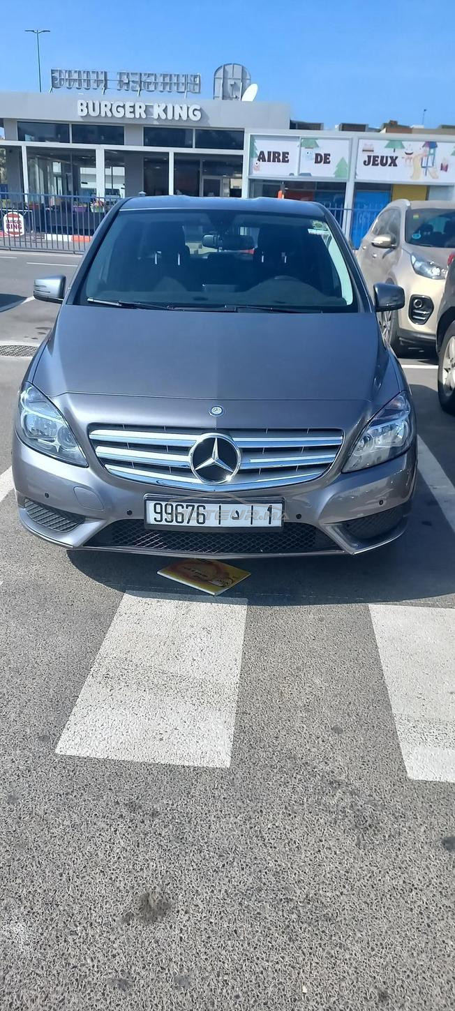 mercedes benz B180